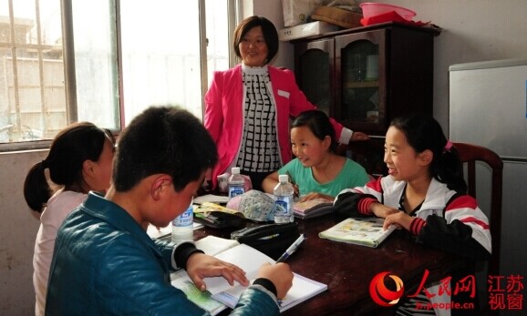 江苏沛县女教师患癌不下讲台 称讲课有助治病