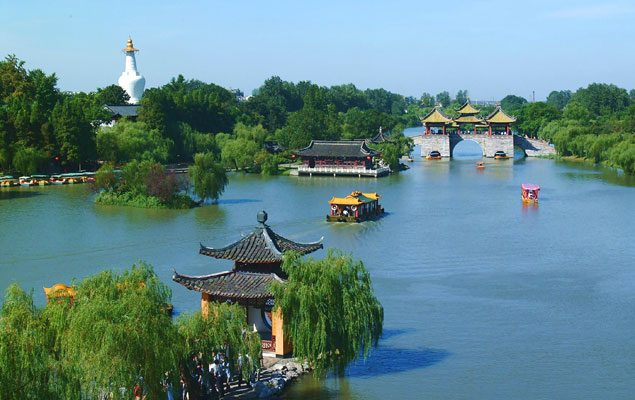 风景如画的扬州瘦西湖