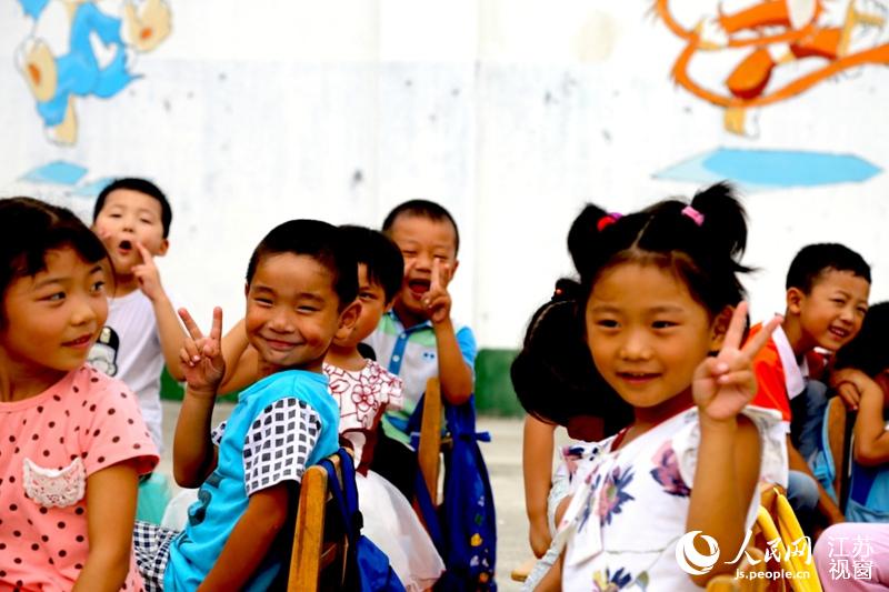 回访江苏阜宁风灾后的计桥幼儿园:孩子们融入