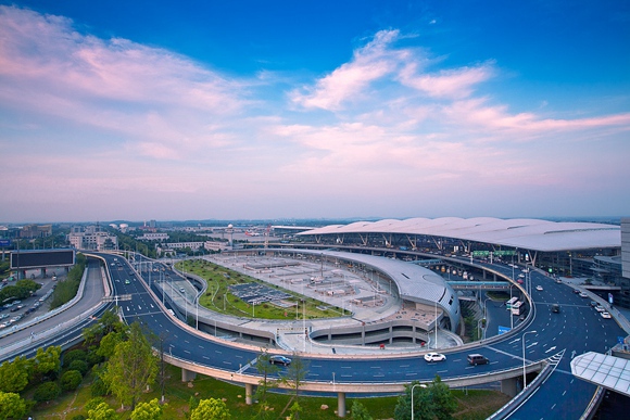 南京禄口机场：为建设新江苏插上腾飞的翅膀
