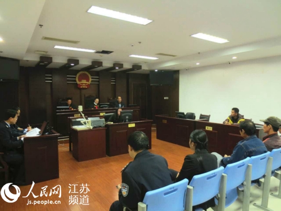 徐州铜山:城管执法不再扣物 法治代强制获点赞