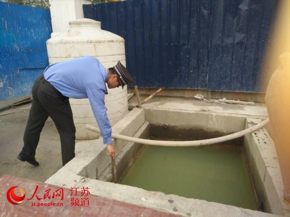 南京建邺强化涉水执法 国庆长假发近20封 信