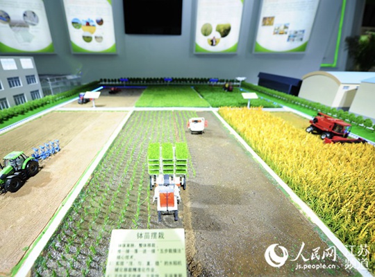 探訪江蘇現代農業科技大會 各類高科技亮相