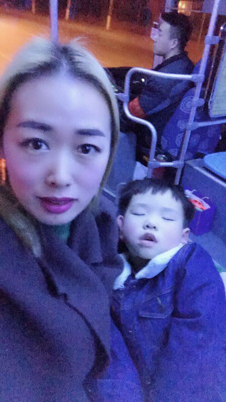 南京公交大全除夕夜里拍下别样全家福牙图片包露v大全表情司机图片
