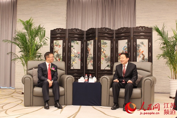 苏州召开人才工作大会 周乃翔:加快人才优先战略布局迫在眉睫