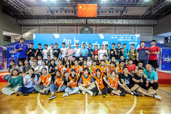 引体向上多少个及格大学 LOCAL201906142334000148012211557.jpg