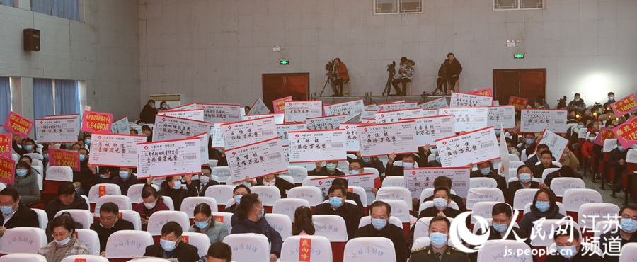 ͼΪ���ƾ�����ֳ���