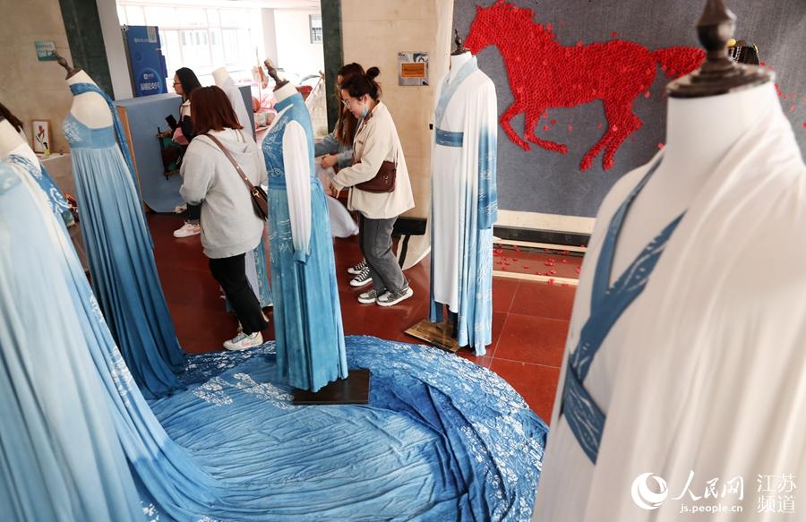 Ⱦ֯�����Ʒ�����Ծ���