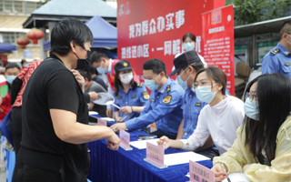 新区盘城街道开展“热线进小区 一网解民忧”活动