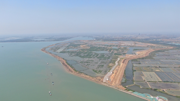 永联圩新建堤防工程鸟瞰图。南京市水务局供图