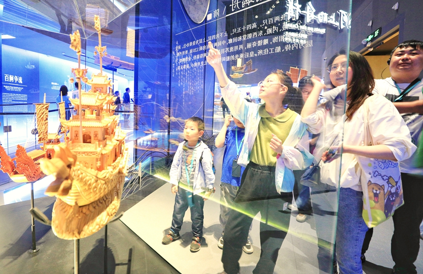 中国大运河博物馆成为市民游客的热门打卡地。柏尚高摄