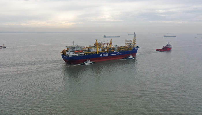 全国首艘海陆一体化智能浮式生产储卸油装置在南通交付。南通海事局供图