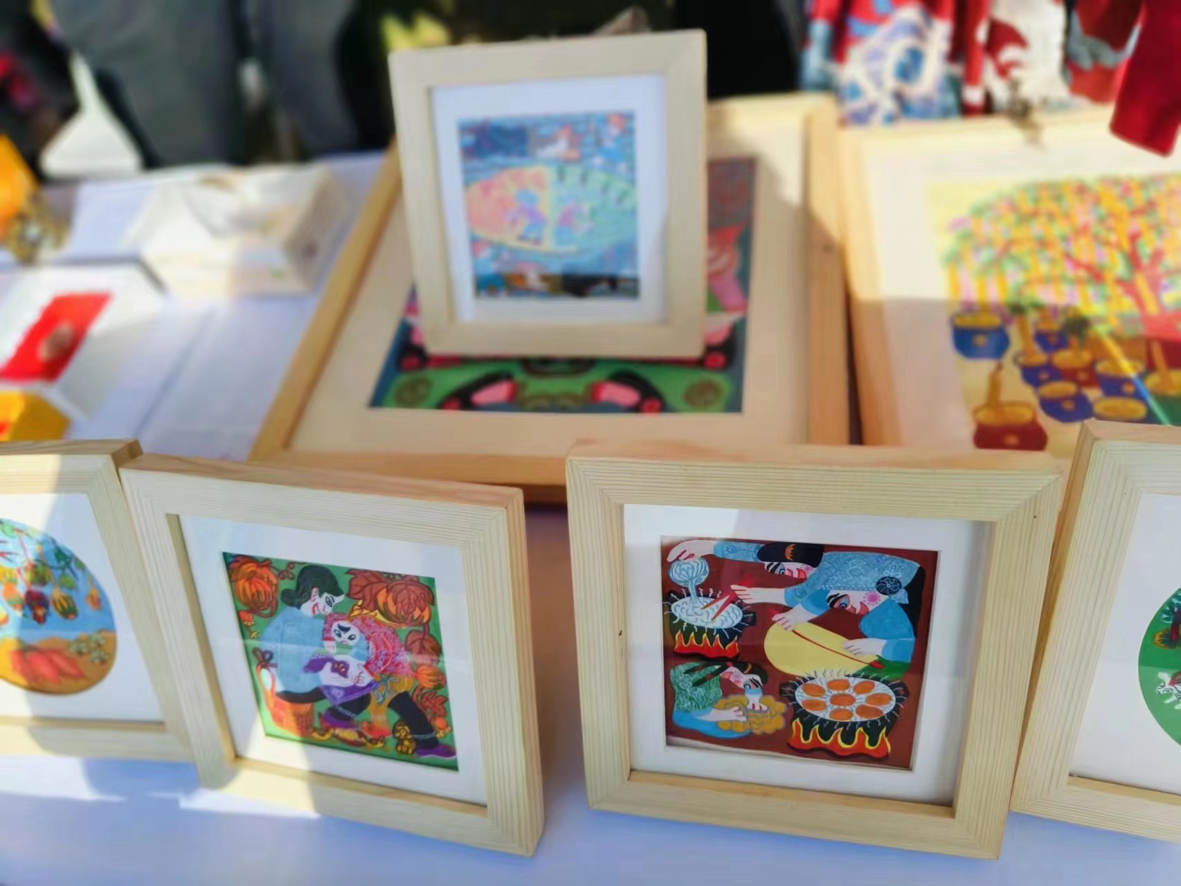 現場展示的文創產品。六合區委宣傳部供圖