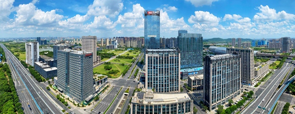 锡东新城“双碳”核心区一角。锡东新城供图