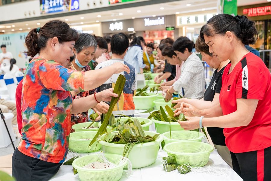 “尋粽香端午 沐傳統文化”主題活動現場。旺庄街道供圖