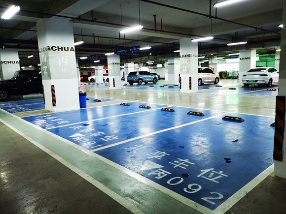 位于总统府旁的共享停车场。南京城管供图