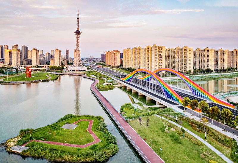 江苏兴化获评“全国文明城市” 