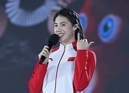 成为中国首位30岁站上奥运赛场的女性游泳运动员。