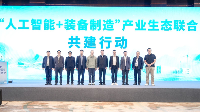 活动现场。鼓轩摄