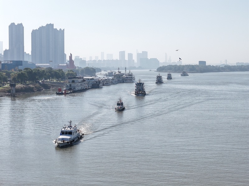 ͼΪ��ϰ�ֳ������췽��ͼ