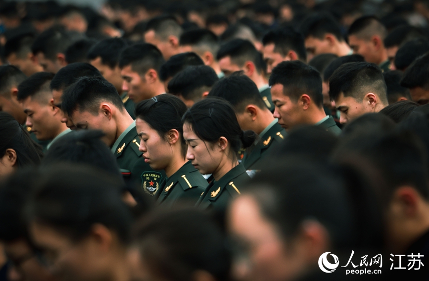 2025年南京大屠杀死难者国家公祭仪式现场。人民网 李昱辰摄