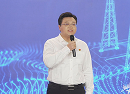 “如果让你选择一件事做一辈子，你打算选什么？”