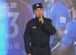 “苏超”很燃，“警鹰”很酷。天上的科技装备，地上的藏蓝身影，共同编织了一张立体化的平安网。