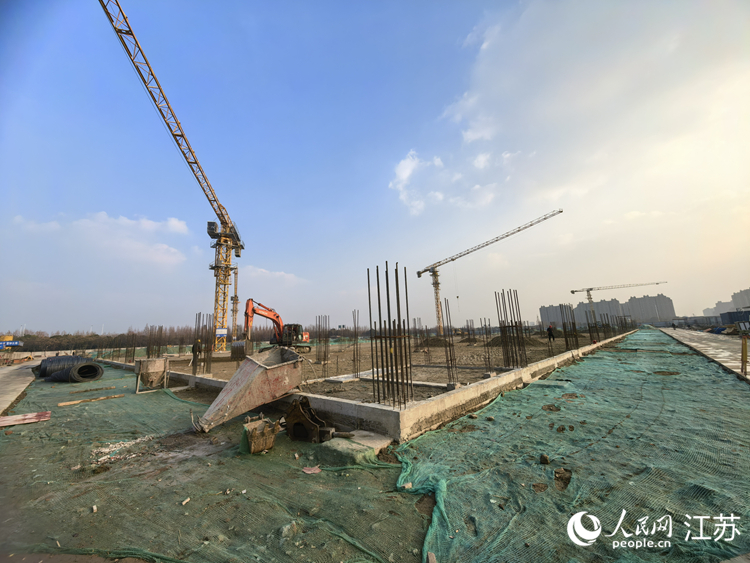 江蘇智聯項目施工現場。人民網記者 王繼亮攝