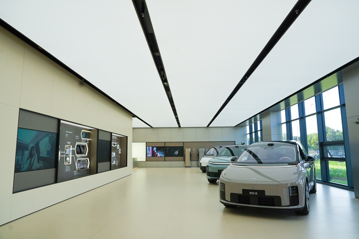 理想汽车展厅。武进区委宣传部供图