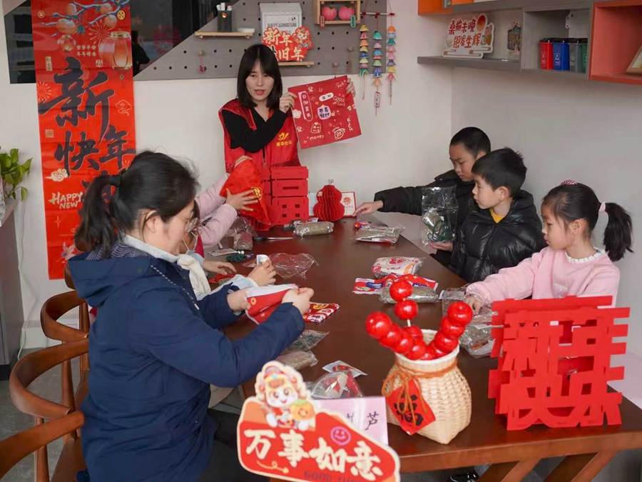 无锡市各级党组织春节期间开展为民特色服务。无锡市委组织部供图
