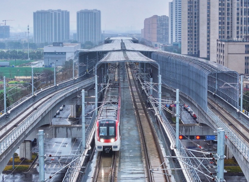 “半小时”都市圈更近了！宁马城际铁路正式“跑图”