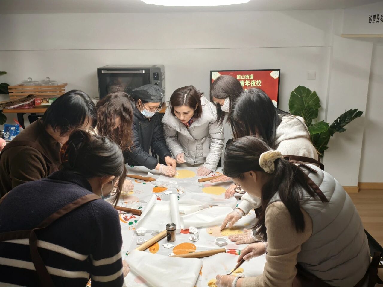 青年夜校活动现场。顶山街道供图