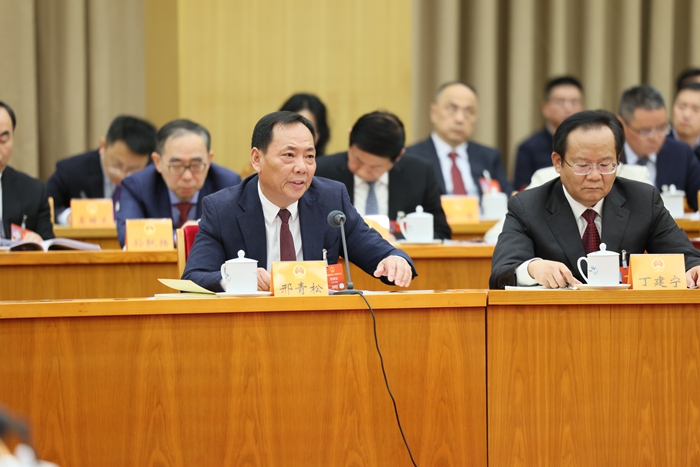 邢青松在京参加全国两会。受访者供图