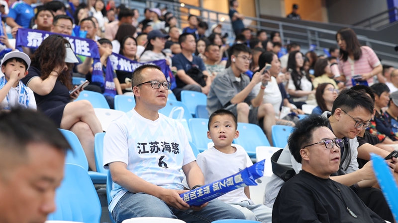 戴鵬程所在的揚子江藥業海慈廠區。人民網 崔小倩攝