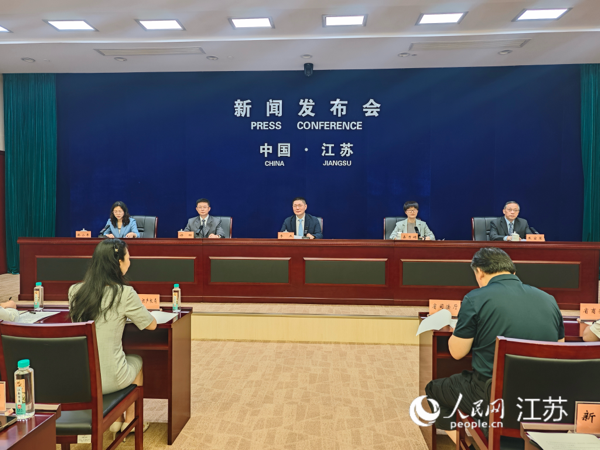 新闻发布会现场。人民网记者 常雨薇摄