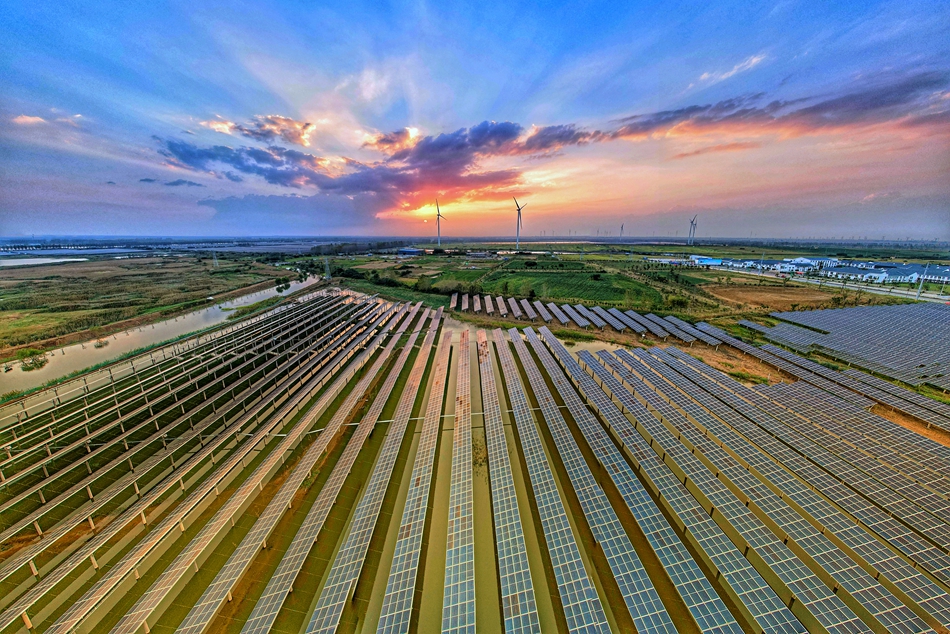 全國首個省份!江蘇光伏發電累計裝機容量突破1億千瓦(图2)