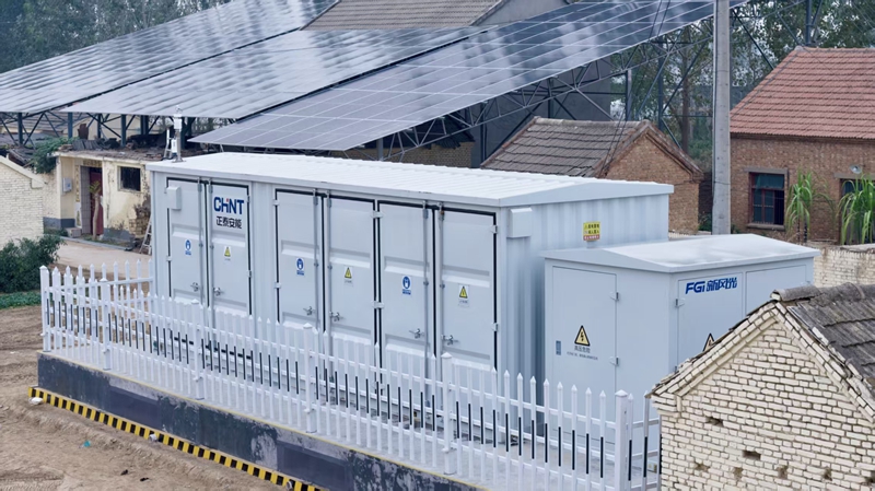 10千伏匯集升壓站將光伏發電匯流輸送到10千伏供電線路上。