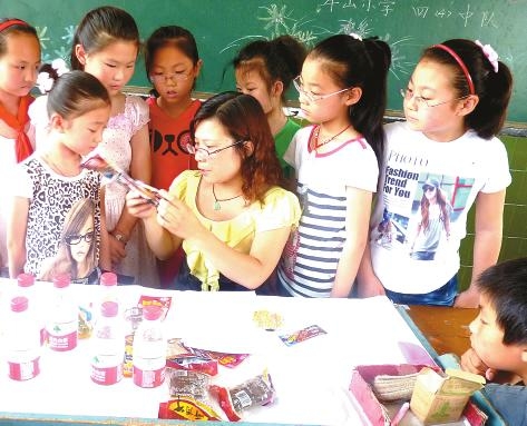 东海县教育局开展食品安全教育活动