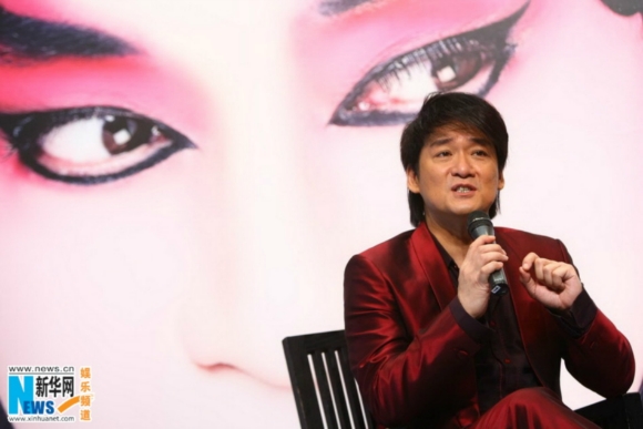 周华健亮相向花旦致敬 演绎<em>经典女人歌</em>