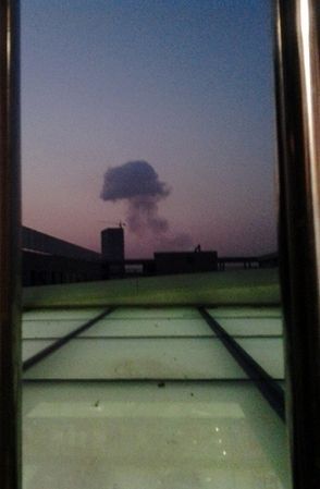 滨海警方集中销毁烟火药 全城巨响现蘑菇云
