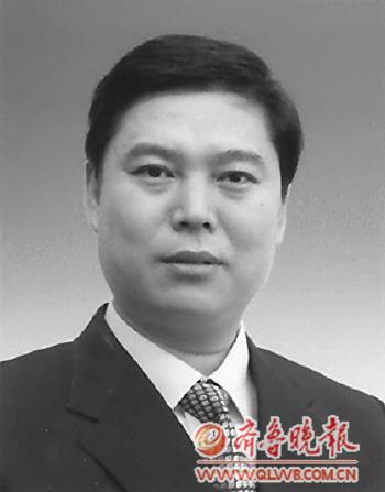 杨鲁豫任济南代市长 张新起任青岛代市长