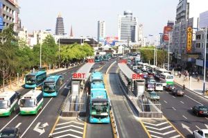 扬州BRT快速公交线路 相关部门正在论证