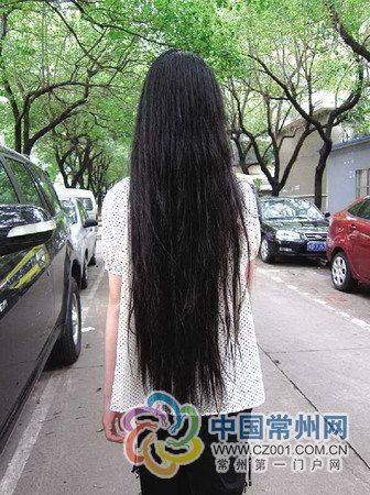 常州13岁女孩 蓄了90厘米长发欲卖千元