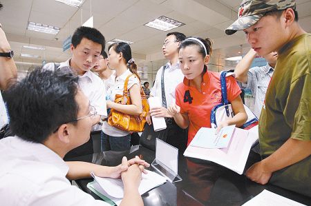 南京7.4万新就业大学生创业者仅占2%