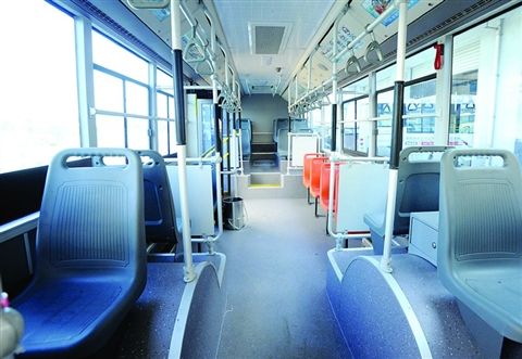 苏州35辆天然气公交车上路 智能运营更环保