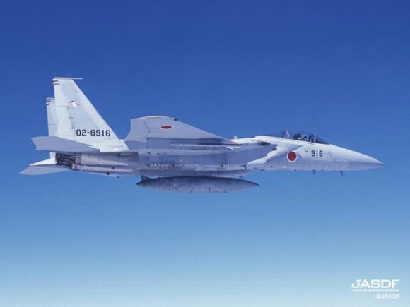 中国飞机进入钓鱼岛 日本战机紧急升空