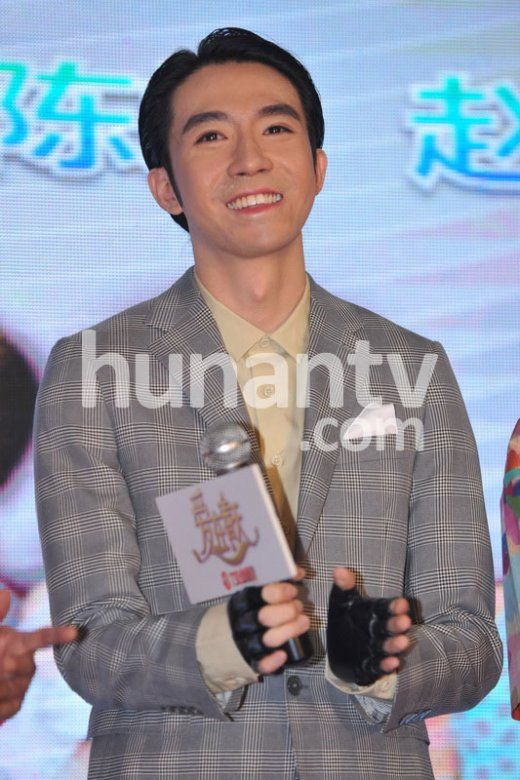 俞灏明为承诺回归剧组 3年前爆炸视频首面世