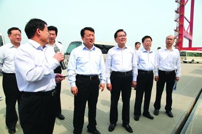 朱克江率领盐城市党政代表团赴连云港考察