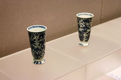 南京博物馆展出近百件康熙雍正年间外销瓷器