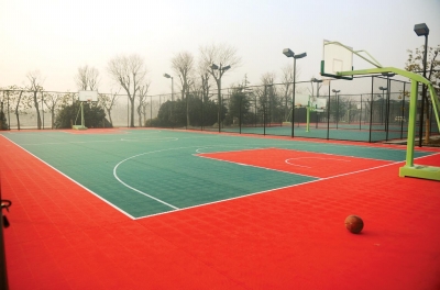 扬州篮球网球羽毛球三大室内场馆今秋投用